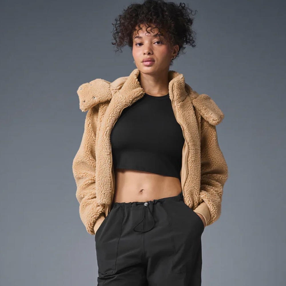 ALO Foxy Sherpa Jacket in Camel without Hood! - Picture 2 of 15